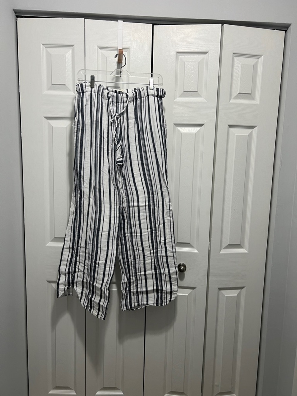 Striped Wide-Leg Linen Pants - White & Navy